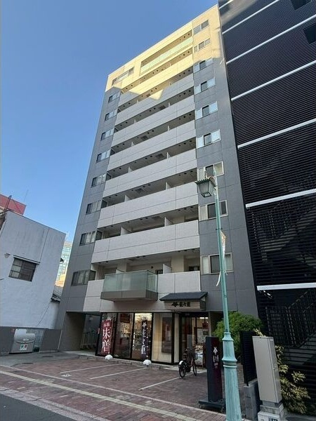 ガーネットヒルズ本町のエントランス
