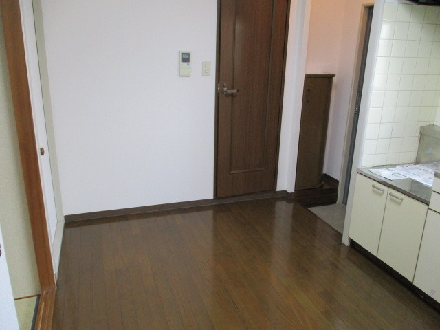 大阪市東淀川区上新庄２丁目のマンション