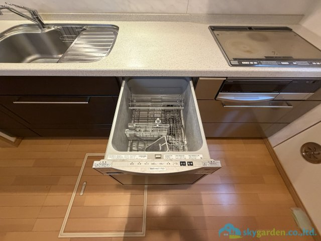 秦野市南が丘4丁目　中古戸建のキッチン