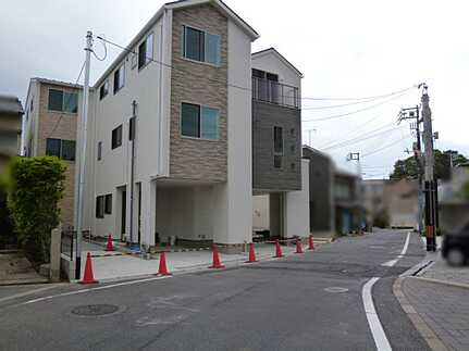 中区江波本町の前面道路含む現地写真