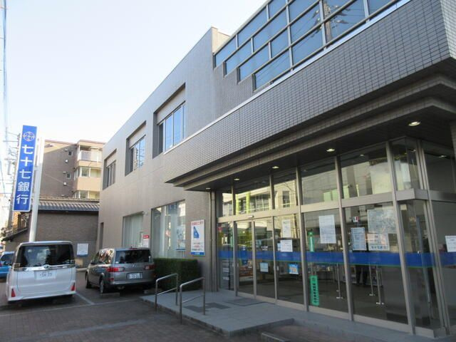 ラフィーノ河原町の周辺