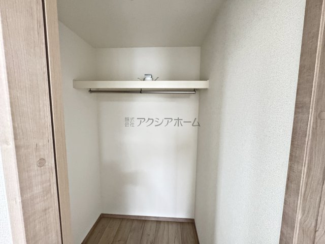 入間市東町4丁目・全2棟　新築一戸建　B号棟の寝室|2F洋室7.25帖のウォークインクローゼット
