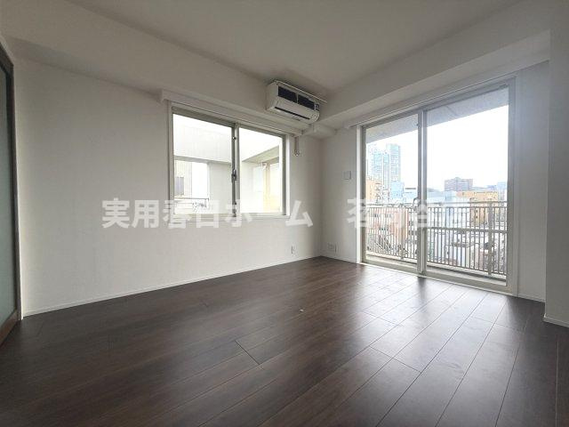 洋室8.5帖