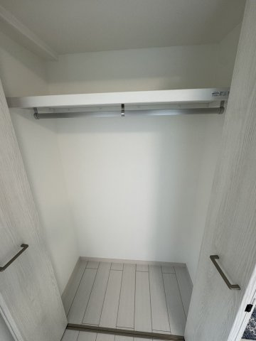 世田谷区南烏山１丁目の賃貸マンションの収納