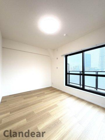 ライオンズマンション押上第二の洋室|ドキドキの新生活も、安心してスタート。ぴったりの住まいを見つけませんか？クランディアが一緒に住まい選びをサポートします‼　まずは、お気軽にお問合せください　＃クランディア