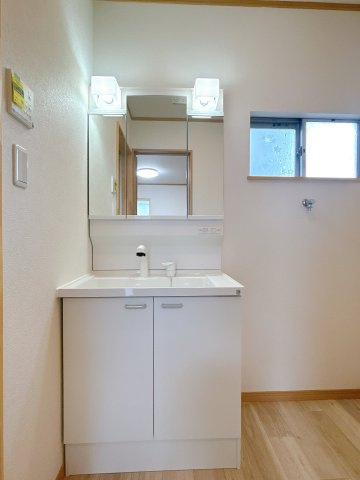 中古戸建　岩瀬郡鏡石町岡ノ内　第一小・鏡石中の独立洗面台|〈リフォーム済み〉