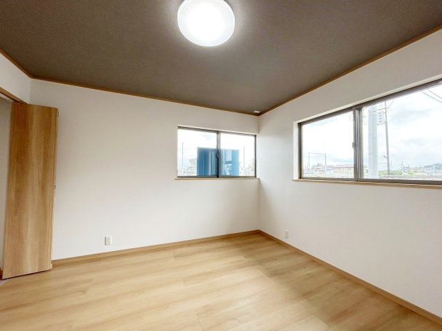 中古戸建　岩瀬郡鏡石町岡ノ内　第一小・鏡石中の洋室|〈リフォーム済み〉