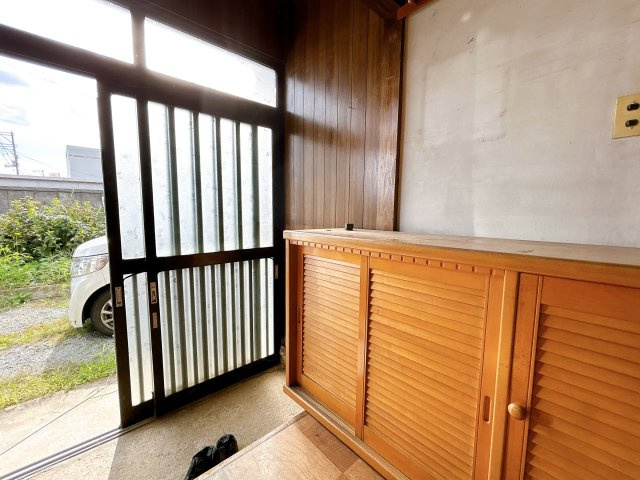 中古戸建　岩瀬郡鏡石町岡ノ内　第一小・鏡石中の玄関|〈現在リフォーム中です！〉