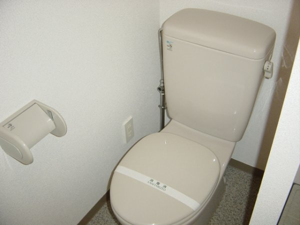 フェニックス大塚駅前弐番館のトイレ