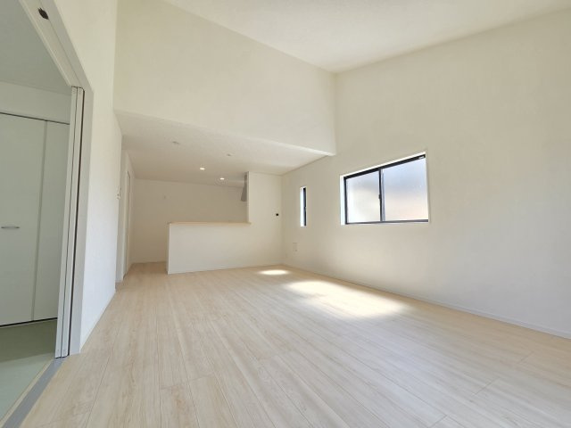 新築　太田市南ヶ丘町第2　1号棟　Cradle Gardenの居間・リビング|新築　太田市南ヶ丘町第2　1号棟　Cradle Garden