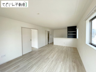 【居間・リビング】 | 鴻巣市北新宿　中古住宅   | 現地(2026年6月撮影)