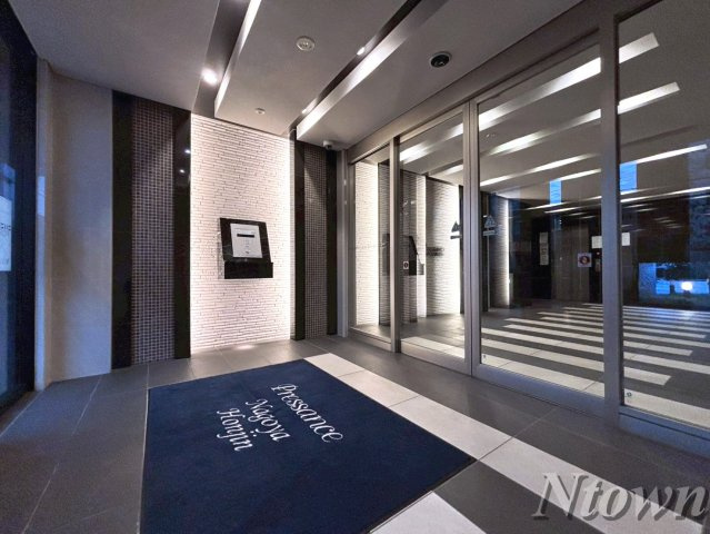 【エントランス】 | プレサンスNAGOYA本陣 | 毎日通るエントランスはこのようになっています