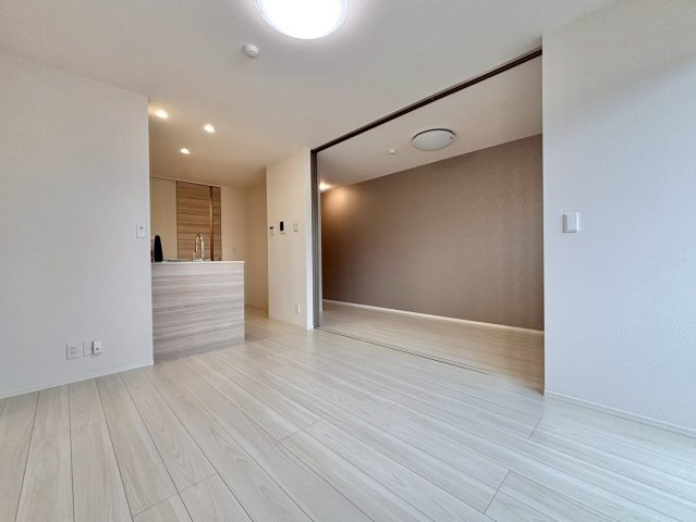 PREMILIFE下郡東の居間・リビング