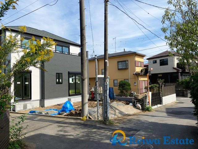 新築戸建　茅ヶ崎市香川2丁目の前面道路含む現地写真