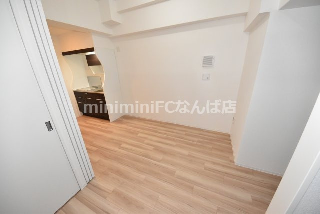 セレニテ堺筋本町リアン