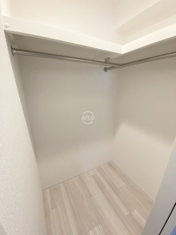 エスグランデ難波サウスの収納|レジデンス難波南　クローゼット×2ヶ所