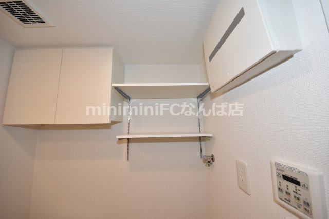 セレニテ難波プリエ