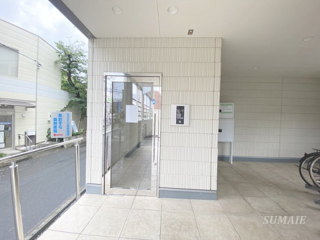 マイナビSTAYミライエ大宮浅間町のエントランス|落ち着いたエントランスです☆