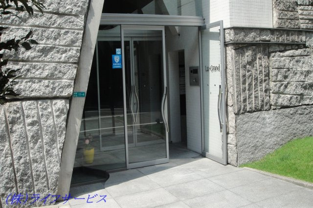 【エントランス】 | ル・グランデ新大阪南 | エントランス