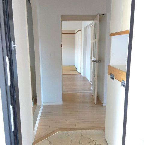 神戸市須磨区西落合６丁目のマンションの玄関|玄関です