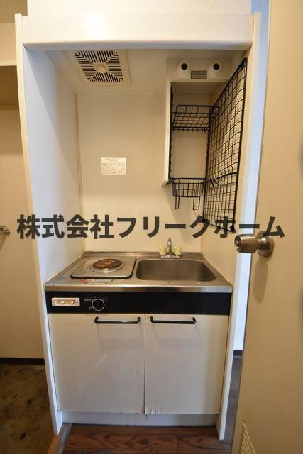 武蔵野市西久保３丁目の賃貸マンションのキッチン