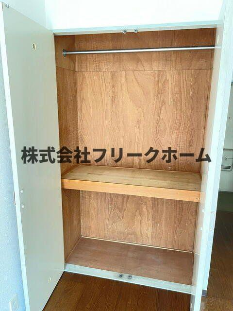 武蔵野市西久保３丁目の賃貸マンションの収納