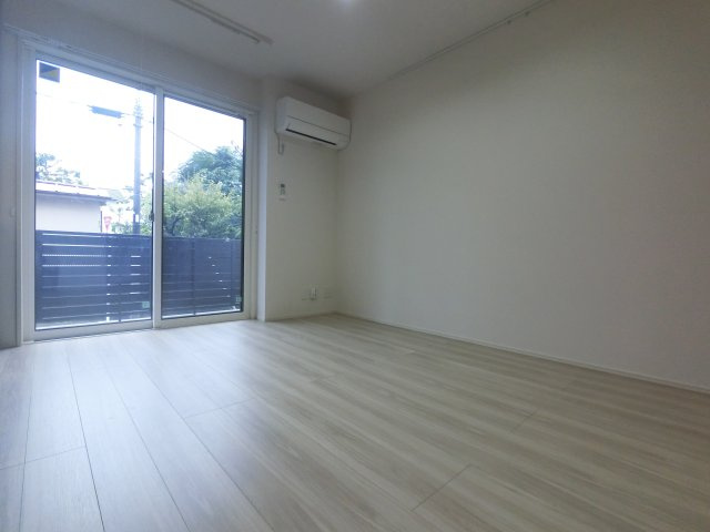 D-ROOM神明町Ⅱ Bの居間・リビング