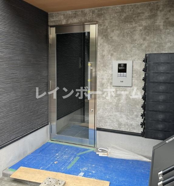 robot home 根本Bのエントランス