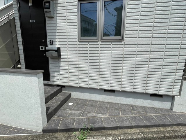 ピュイメゾン．Ｅのエントランス|★築浅★　★人気の旭化成ヘーベルメゾン★