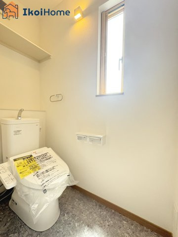 明石市二見町西二見　新築戸建のトイレ|【ホームページに現地動画掲載中】●年中無休：当日予約可●トイレが2か所あるので夜中も安心です。