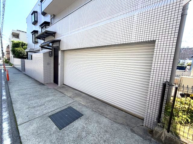 【駐車場】 | ベルヴィ本山中町
