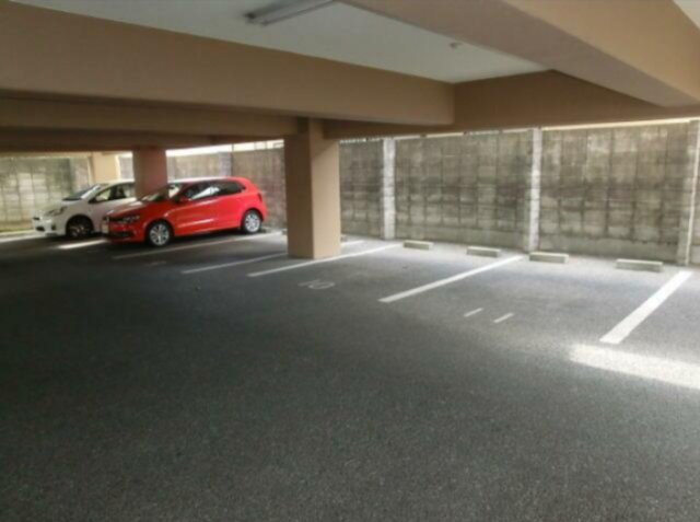 熊本市中央区国府３丁目の賃貸マンションの駐車場