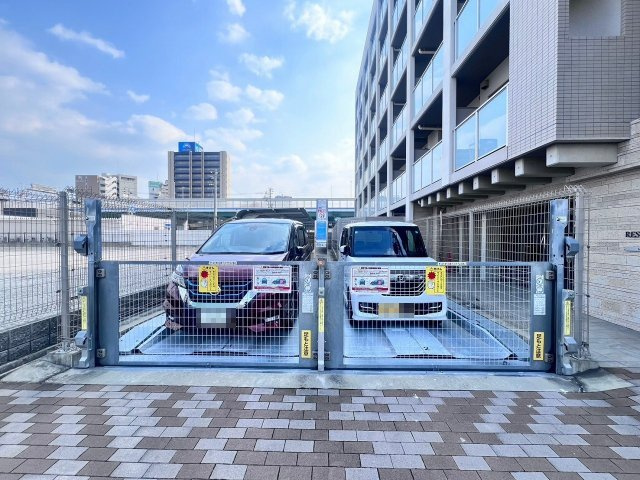 【駐車場】レジデンス神戸グルーブハーバーウエスト