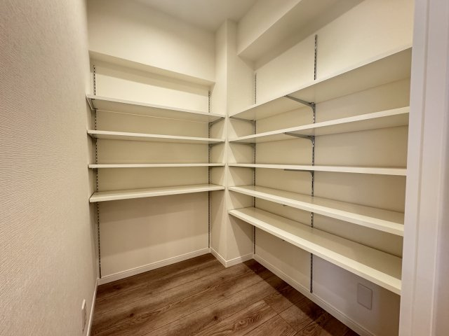 中銀新葛西マンシオンの収納