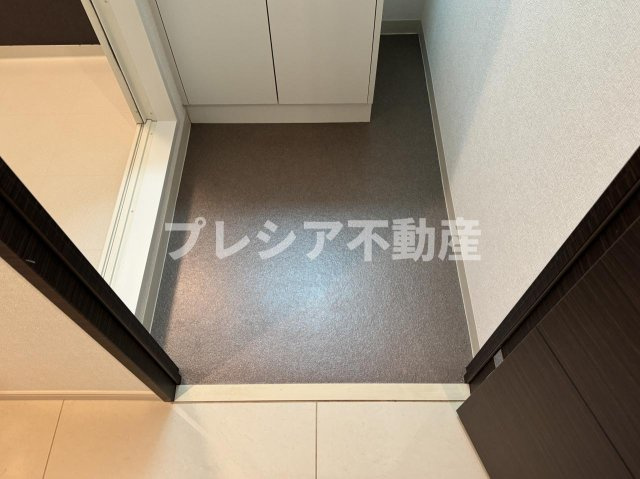アーバングリーン甲子園の玄関