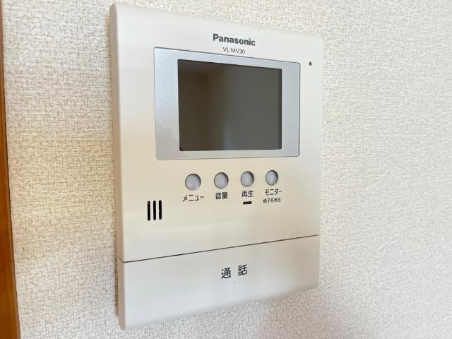 トラッドハウス愛宕のセキュリティ|カメラ付インターホン