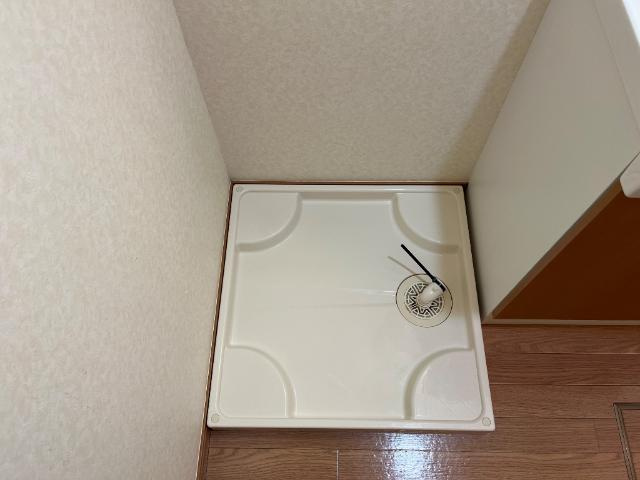 トラッドハウス愛宕のその他|洗濯機置場