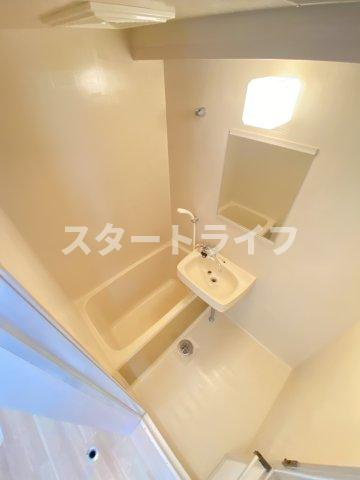 大阪市淀川区西三国２丁目の賃貸マンションの浴室