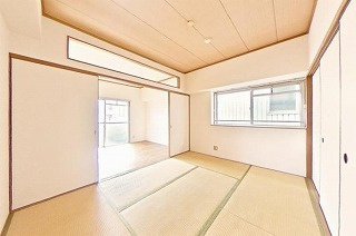 エレガンテ大川筋の内装