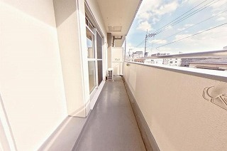 エレガンテ大川筋のバルコニー