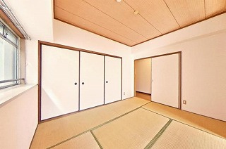 エレガンテ大川筋の和室