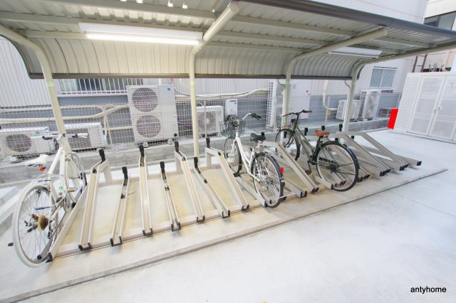 Fortuney江坂Ⅱ　仲介手数料無料の駐車場