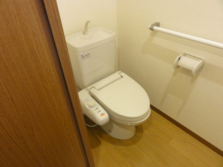 エスポワールⅡのトイレ|落ち着いた色調のトイレです※別号室の写真になります