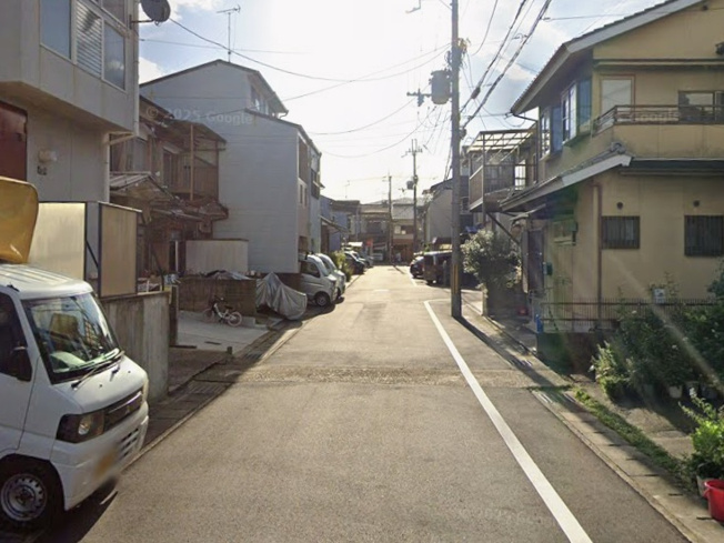 【前面道路含む現地写真】 | 山科区川田菱尾田　中古テラスハウス