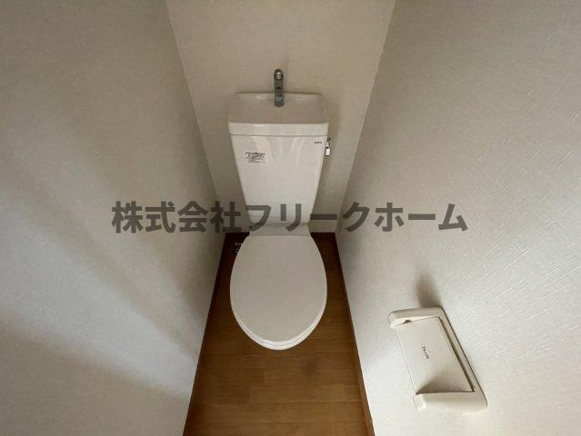 小金井市東町４丁目のアパートのトイレ