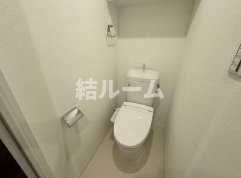 板橋区板橋４丁目の賃貸マンションのトイレ