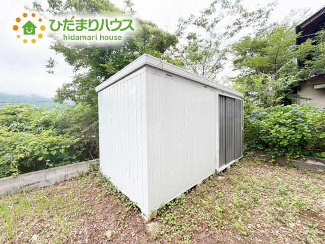いわき市内郷高野町じゃく打　中古戸建　の収納|家族みんなで共同で使える便利な大型物置！