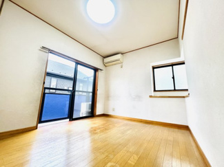 【洋室】 | 淵野辺本町1丁目　一戸建て♪ | ２階洋室
