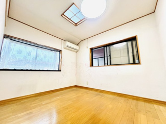 【洋室】 | 淵野辺本町1丁目　一戸建て♪ | 2階洋室