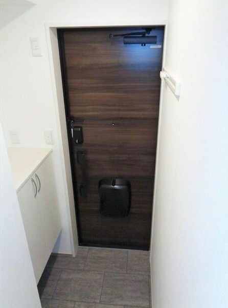 DエラングラースH仙台宮町の玄関